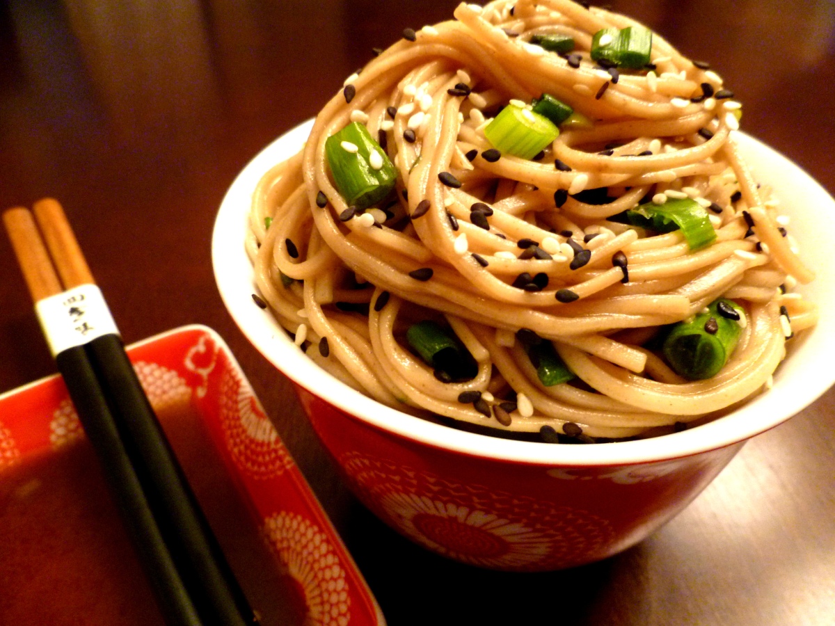 Noodles Asian 22